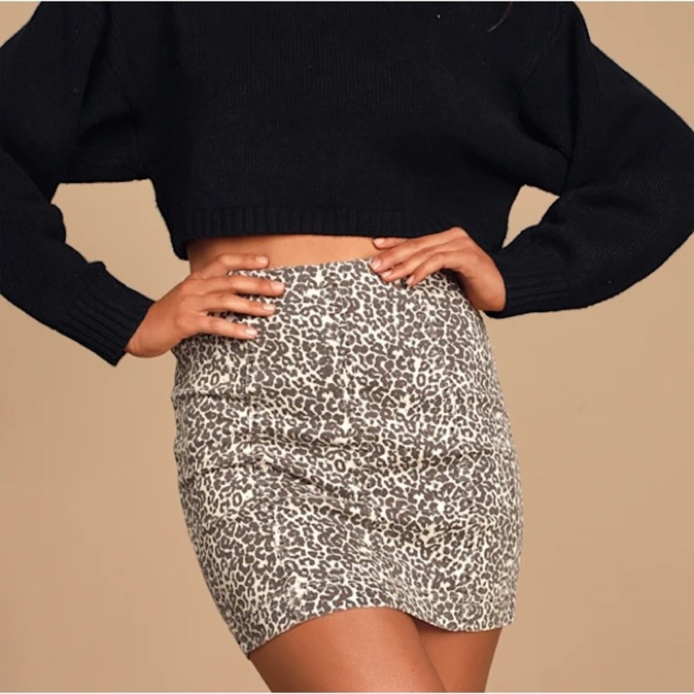 Free People Modern Femme Novelty Leopard Print Denim Mini Skirt size 2